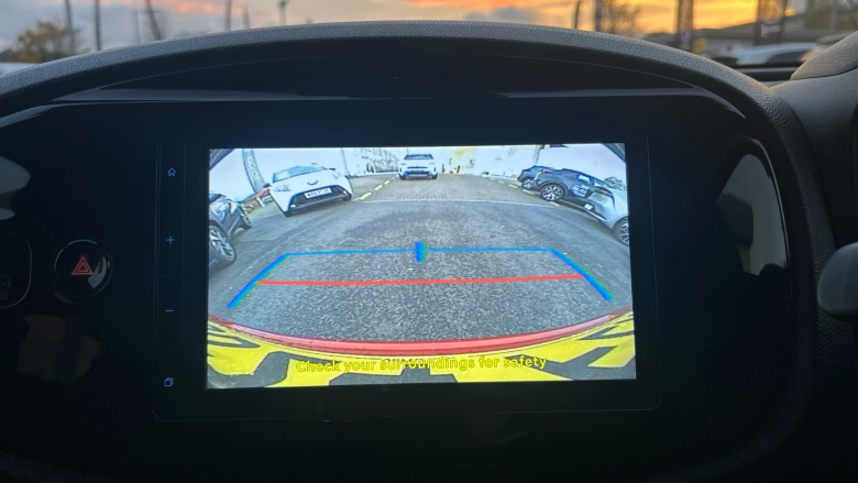 Toyota Aygo X 1.0 VVT-i Edge 5dr Petrol Hatchback